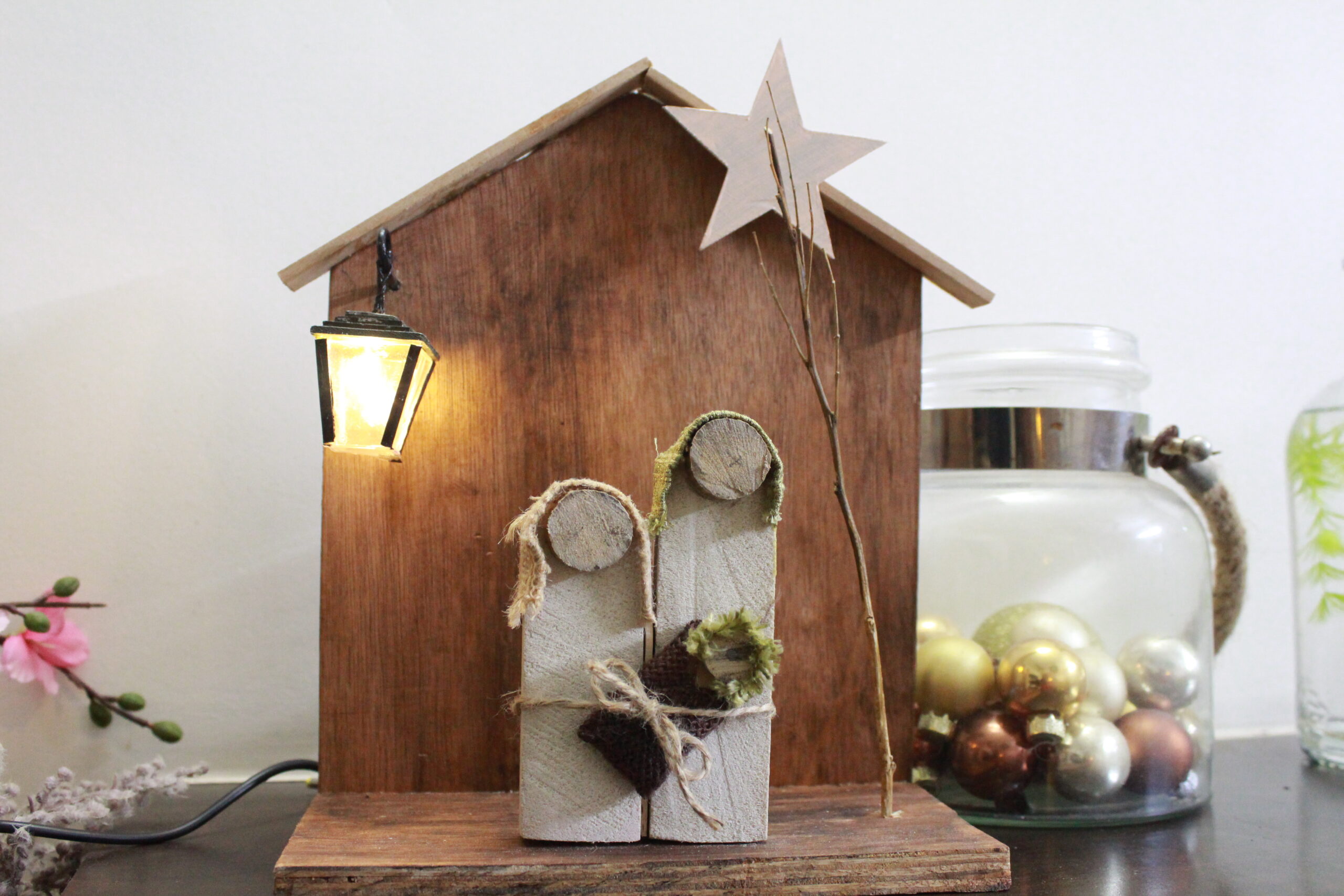 tiny treasures holy night